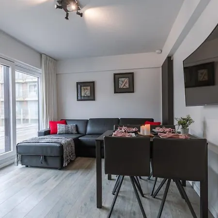Huswell - Sunny In With Big Terrace Knokke-Heist